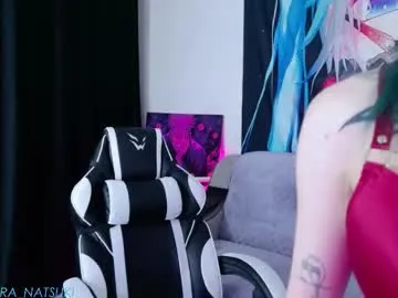 Ni-_haL01 – webcam model profile photo Image 10