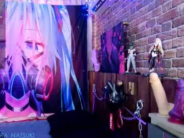 Ni-_haL01 – webcam model profile photo Image 2