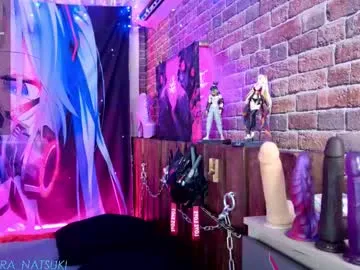 Ni-_haL01 – webcam model profile photo Image 4