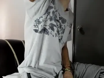 valerie_james3 – webcam model profile photo Image 9