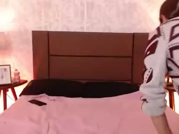 Wkatte – webcam model profile photo Image 2