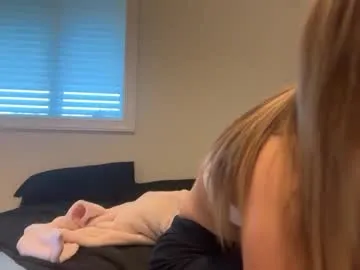 Meenakshi_ – webcam model profile photo Image 3