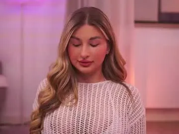 HINATA_hyu – webcam model profile photo Image 9