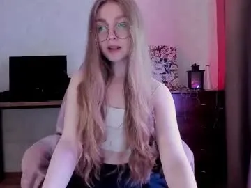 Sexandfire – webcam model profile photo Image 12