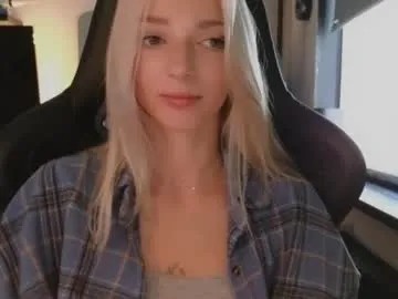 Nicky_200481 – webcam model profile photo Image 11