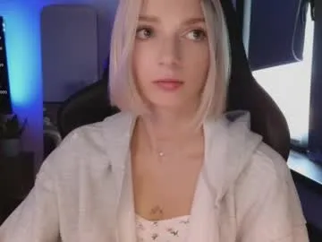 Nicky_200481 – webcam model profile photo Image 15