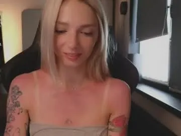 Nicky_200481 – webcam model profile photo Image 5