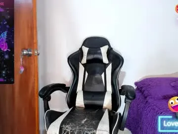 shine_chanel – webcam model profile photo Image 2