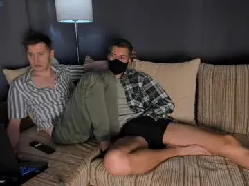 EmiliaCatalina – webcam model profile photo Image 7