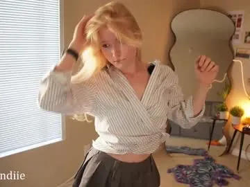 the_crazysex – webcam model profile photo Image 6