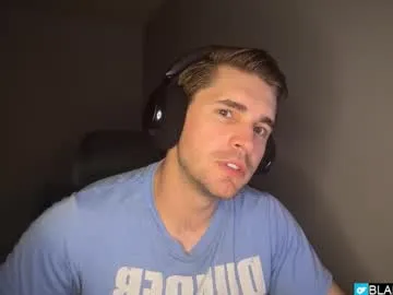 sareandrob – webcam model profile photo Image 14