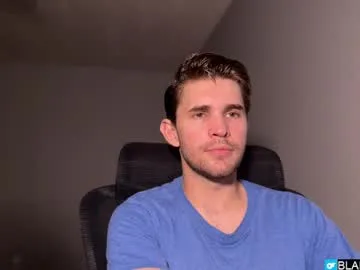 sareandrob – webcam model profile photo Image 9