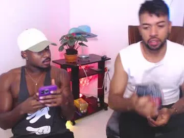 GennaJames – webcam model profile photo Image 3