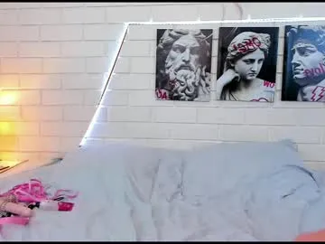 Cutee_Jaan – webcam model profile photo Image 6