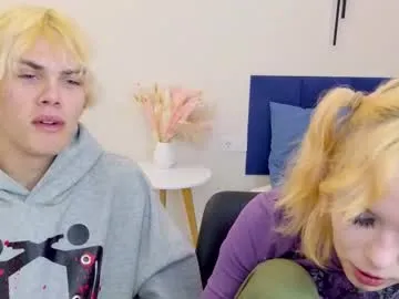 isisxoxx – webcam model profile photo Image 18