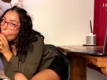 jenn_fit – webcam model profile photo Image 2