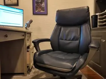 kimmy_sweet_ – webcam model profile photo Image 4