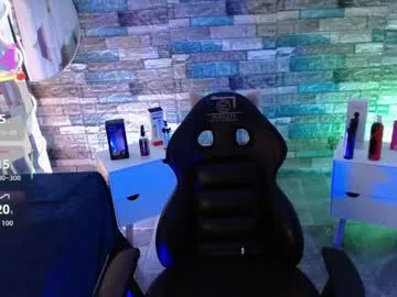 Samira-Summer – webcam model profile photo Image 17