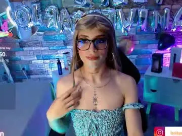 Samira-Summer – webcam model profile photo Image 18