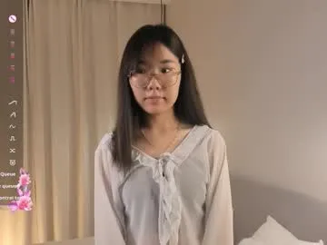 serena_willow – webcam model profile photo Image 17