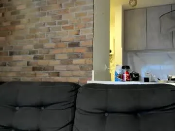 kellyvenous – webcam model profile photo Image 11