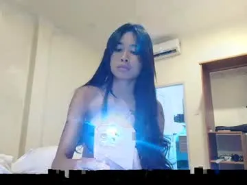 _Alicee_1 – webcam model profile photo Image 19