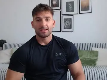 Keep_us_wild – webcam model profile photo Image 16