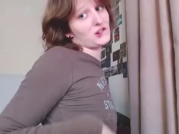 liz_grant – webcam model profile photo Image 17