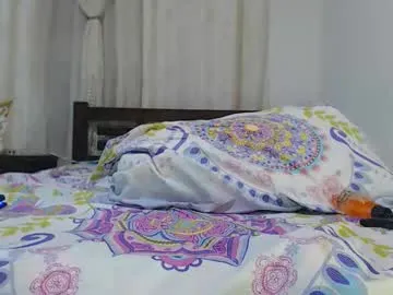 Wkatte – webcam model profile photo Image 19