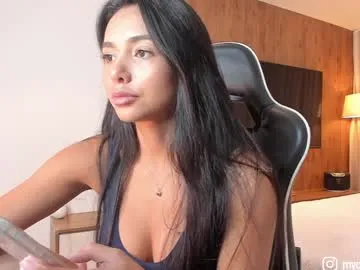 grettabenett_ profile photo Image 12