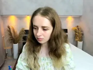 RollDolls – webcam model profile photo Image 2