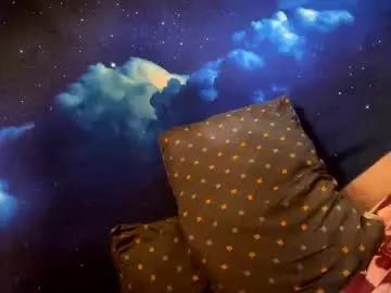 PumaShyXD – webcam model profile photo Image 3