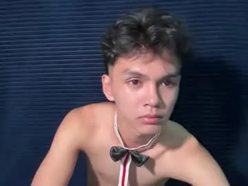 hot_wife_35 – webcam model profile photo Image 13