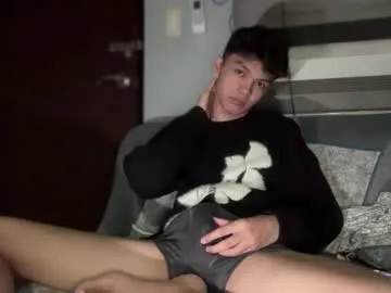 hot_wife_35 – webcam model profile photo Image 7