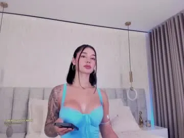 valerie_james3 – webcam model profile photo Image 14