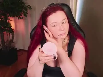 weed227 – webcam model profile photo Image 15