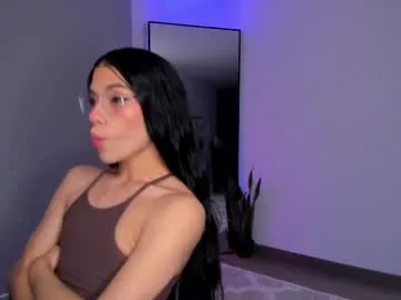 priya_sharma02 – webcam model profile photo Image 6