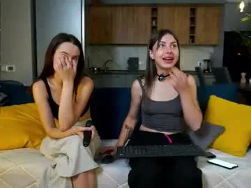 Alirawrz – webcam model profile photo Image 6