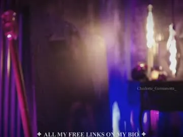 ava_delightt – webcam model profile photo Image 2