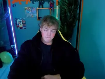 chase_muscular – webcam model profile photo