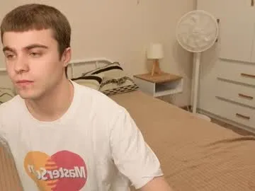 PumaShyXD – webcam model profile photo Image 13