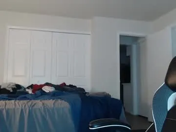 PumaShyXD – webcam model profile photo Image 13