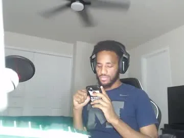 PumaShyXD – webcam model profile photo Image 8