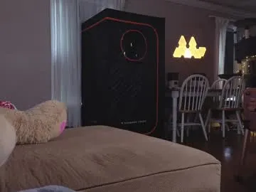 zasmin3 – webcam model profile photo Image 2