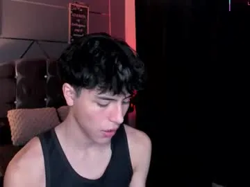 PumaShyXD – webcam model profile photo Image 11