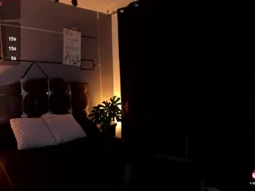 PumaShyXD – webcam model profile photo Image 14