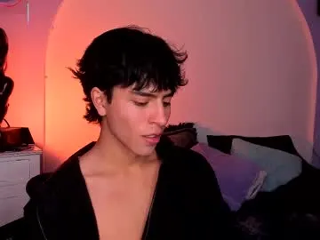 PumaShyXD – webcam model profile photo Image 18