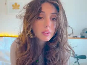 Blulilla69 – webcam model profile photo Image 15