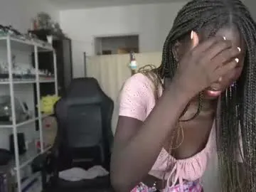 stargroup – webcam model profile photo Image 12