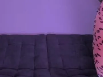 AngelinaTeller – webcam model profile photo Image 3